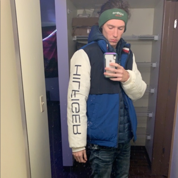 Tommy Hilfiger Outerwear Jacket ZIP UP - Picture 1 of 8